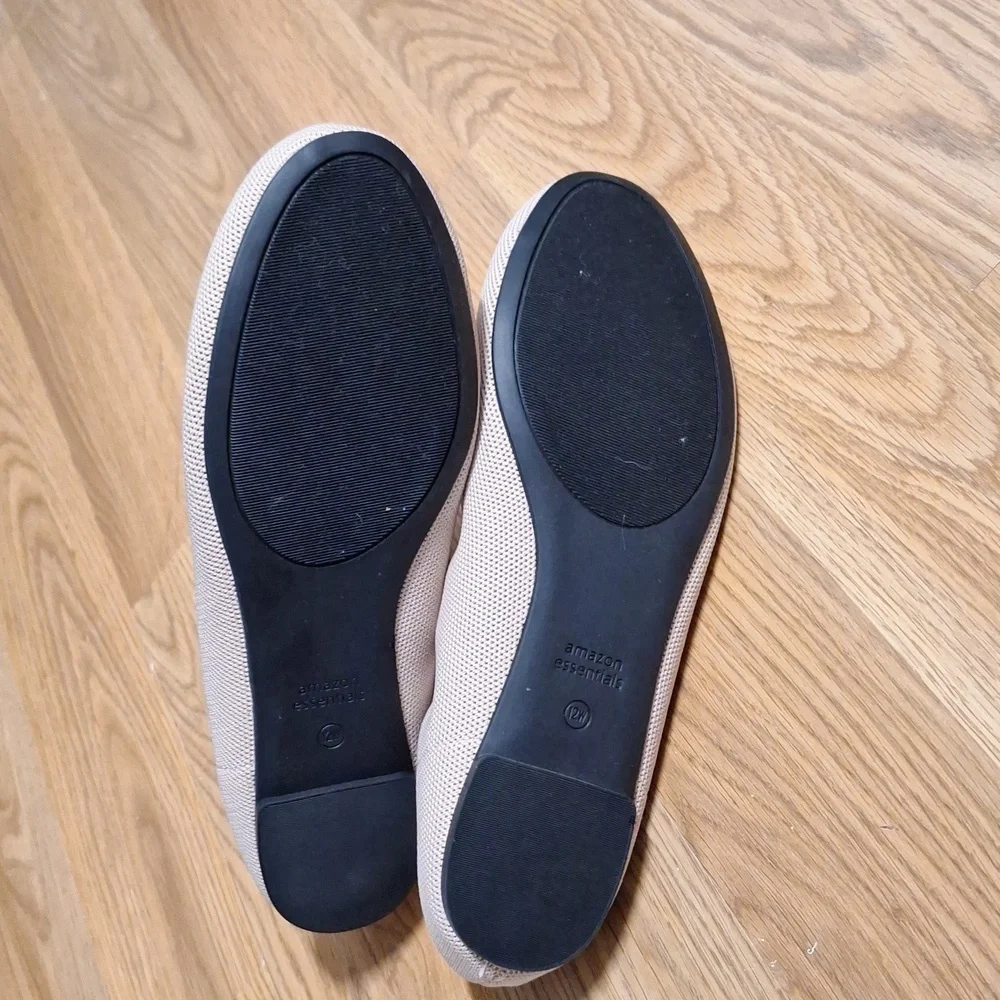 Amazon Essentials Knit Ballet Flats